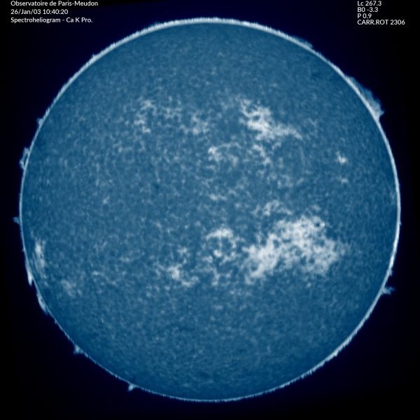 Raie CaII H 3933.7 A protubérances avec lune artificielle